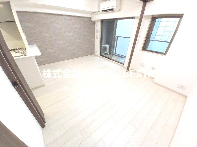 エステムコート三宮EASTⅤルシーダの和室