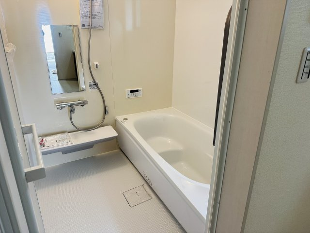 八王子市　並木町　新築一戸建ての浴室|～のびのびくつろげるバスルーム　１日の締めくくりに癒やしのバスタイムを～