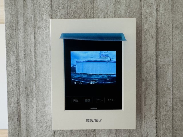 八王子市　並木町　新築一戸建てのセキュリティ|～TVモニター付インターホン　訪問者の確認に便利です～