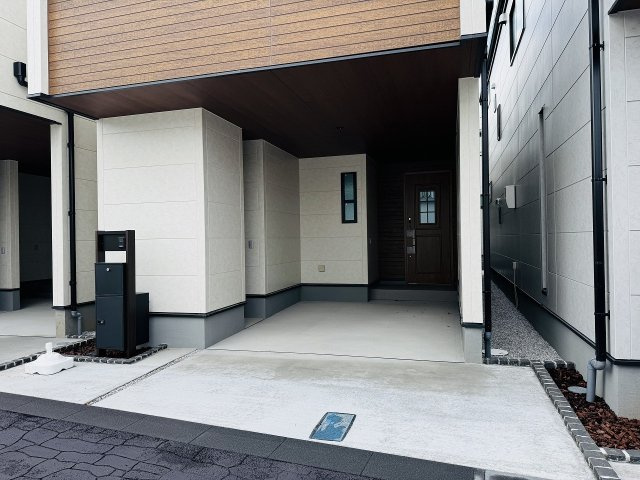 八王子市　並木町　新築一戸建ての駐車場|～大切な愛車を守れる車庫1台分～
