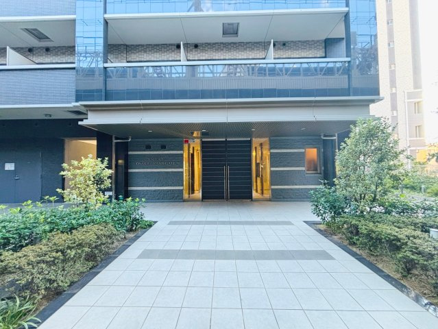 エスリード大阪グランゲートのエントランス