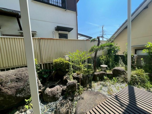岡山東5丁目　中古一戸建ての庭|■物件内覧・資金計画相談・住宅ローン相談、リフォーム相談、お問合せ受付中■
※当日・翌日のご内覧、ご相談はお電話でのお問合せがスムーズです！