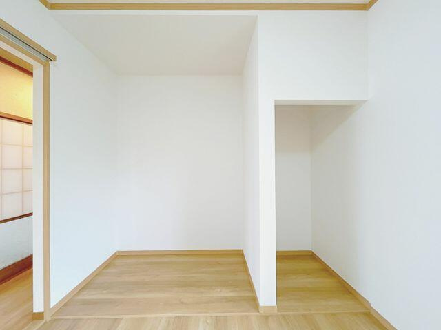 富士市一色の中古一戸建|【リフォーム済】西側６帖洋室…