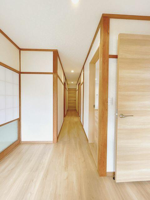 富士市一色の中古一戸建|【リフォーム済】廊下