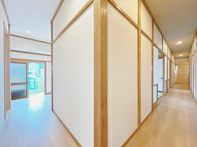 富士市一色の中古一戸建|【リフォーム済】廊下別角度