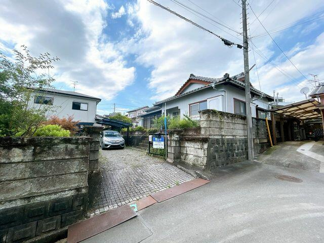 富士市一色の中古一戸建|外観別角度