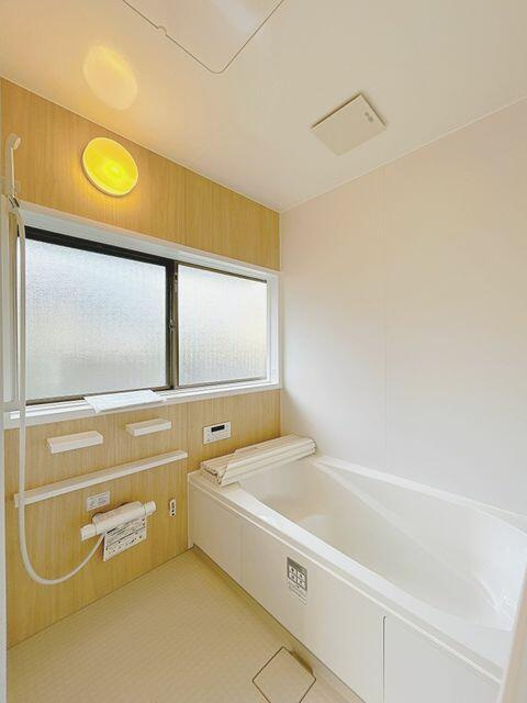 富士市一色の中古一戸建|【リフォーム済】浴室はリクシ…