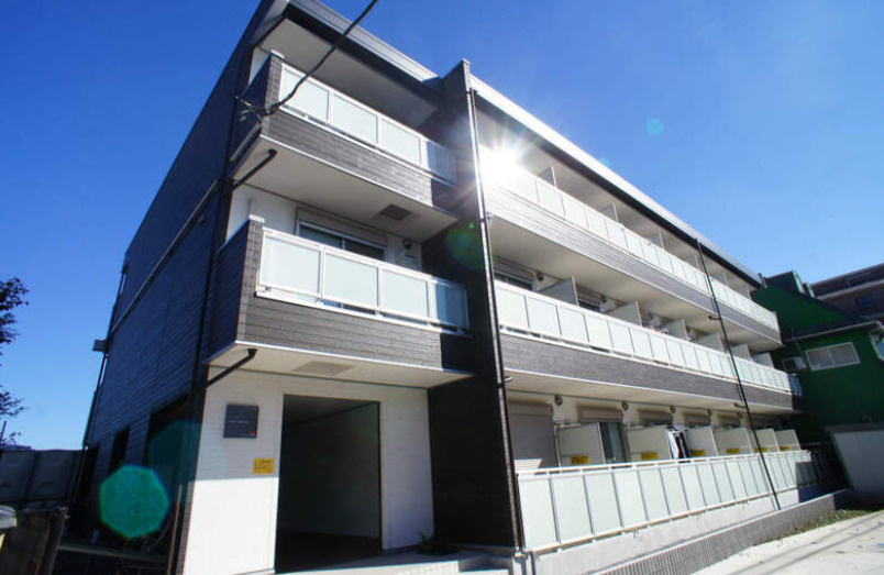 川口市東川口５丁目の一棟マンションの外観