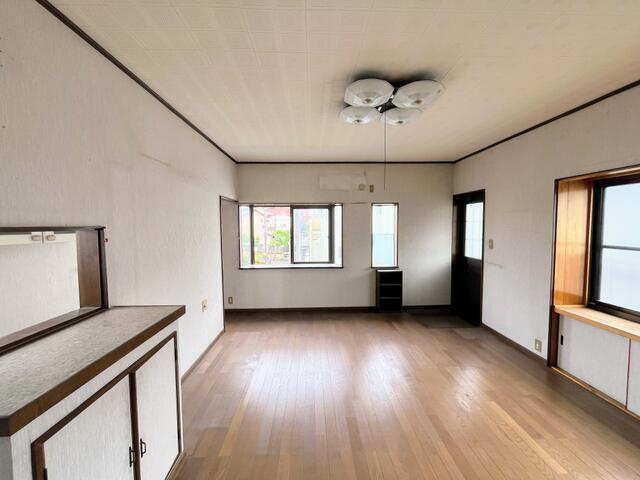 富士市吉原１丁目の中古一戸建