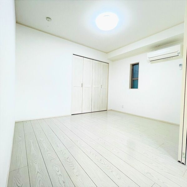 LUCE Ⅱの内装