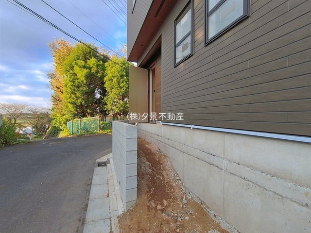 《仲介手数料無料》緑区馬場２丁目27-13新築一戸建てブルーミングガーデン