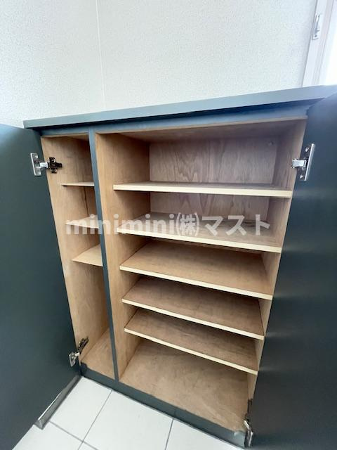 オーク・イマザト ステーションの収納