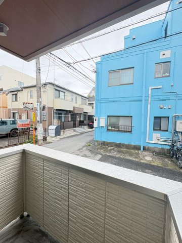 MNB HOUSE  のバルコニー