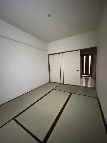 ラクシュミー常光寺の和室