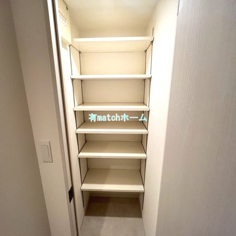 KDX堺筋本町レジデンスの収納