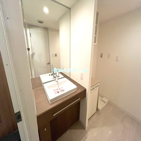 KDX堺筋本町レジデンスの洗面所