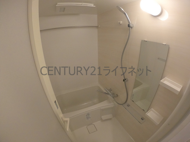 【浴室】 | コンフォリアリヴ江坂江の木町Q