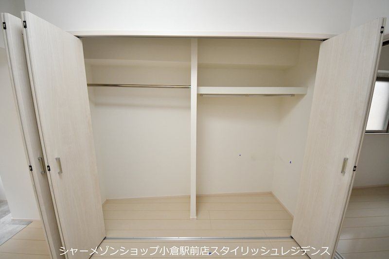 アルバース三萩野の収納