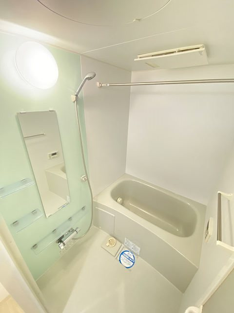 尼崎市西立花町２丁目の賃貸マンションの浴室|お風呂です