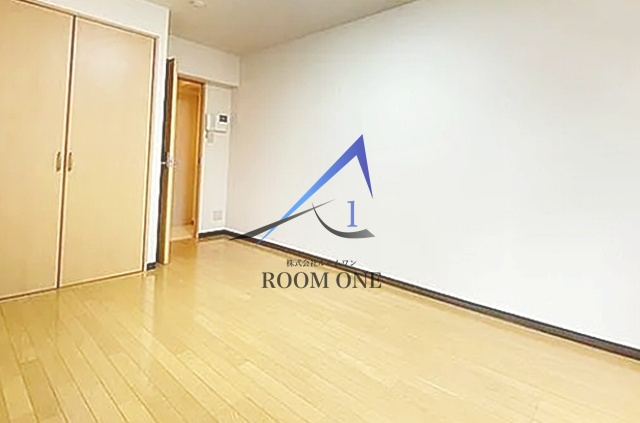 ラミアール学芸大学の寝室|寝室です。