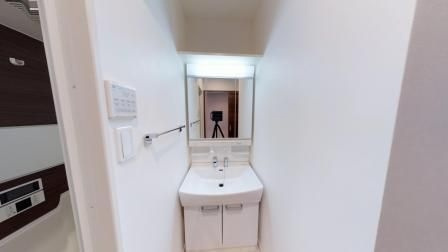 THE SQUARE・Club Residenceの洗面所