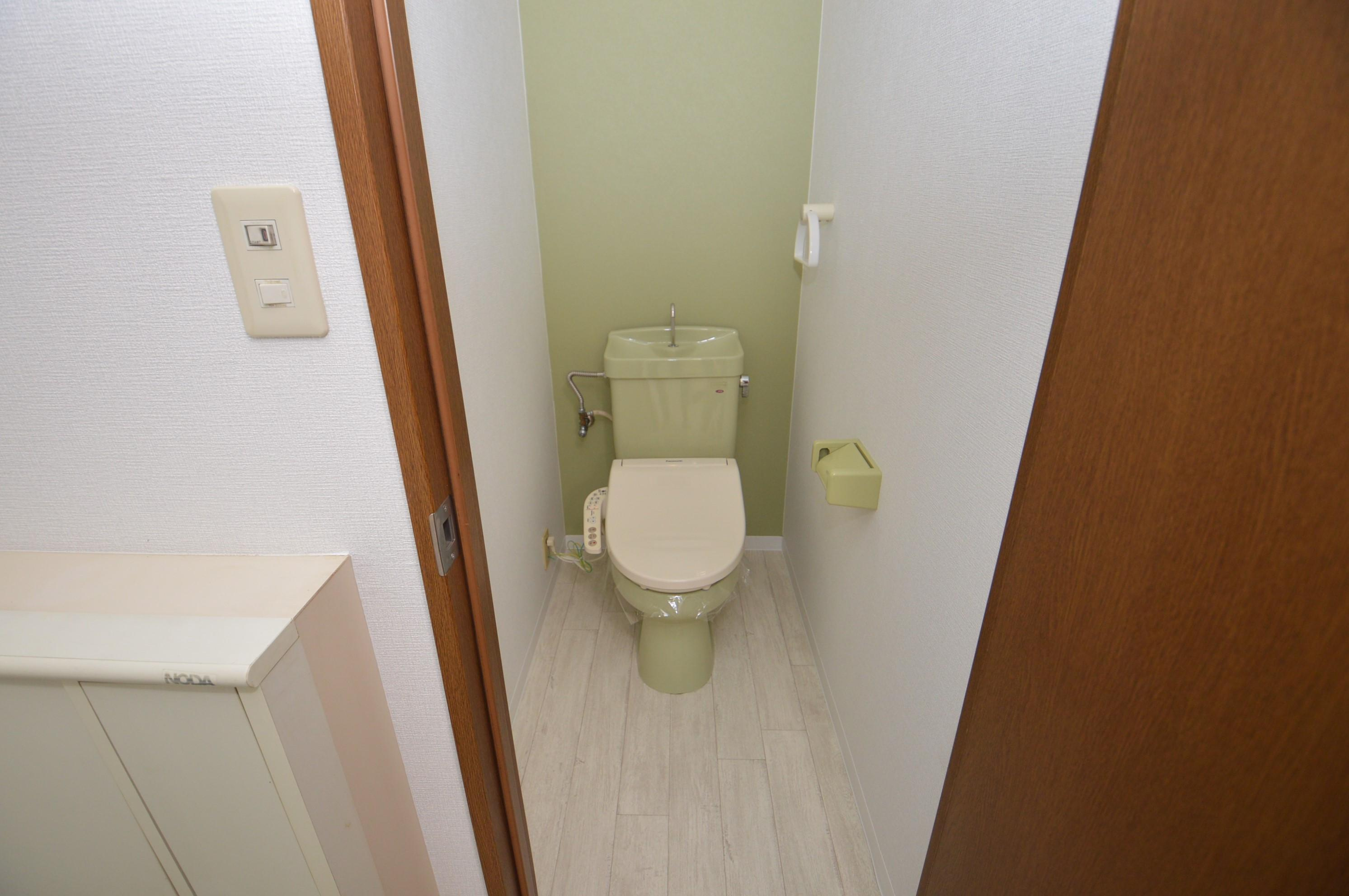 新潟市中央区関屋の賃貸マンションのトイレ