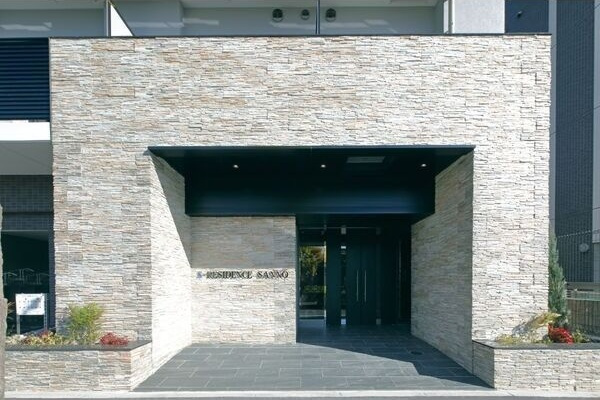 S-RESIDENCE山王の外観