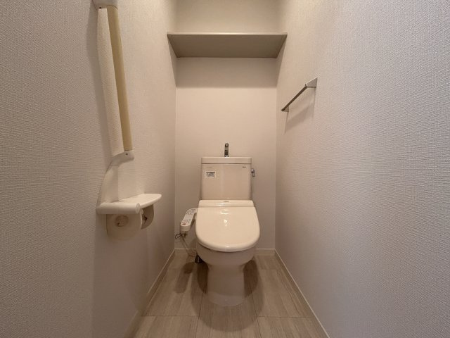 ラフィネ上鷺宮のトイレ|シンプルで使いやすいトイレです