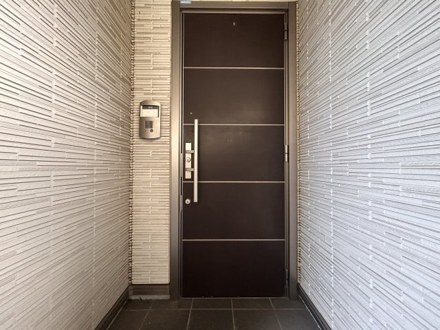 ラフィネ上鷺宮の玄関