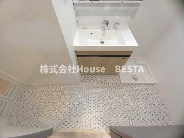 MAISHIN神戸三宮EASTの洗面所