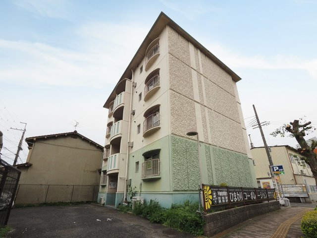 ハイツタカハシの外観