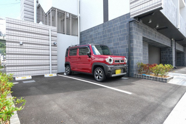 ESTONE HIGASHIOSAKAの駐車場