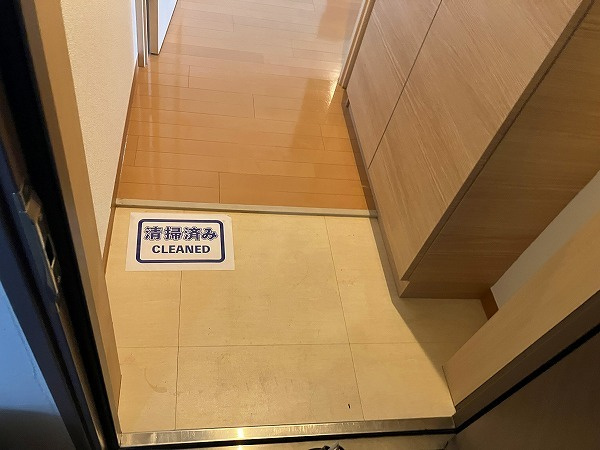 グランスイートの玄関