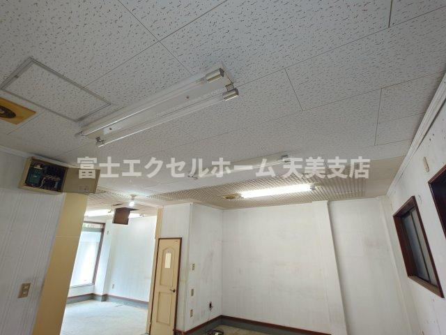 公園ハイツのロビー
