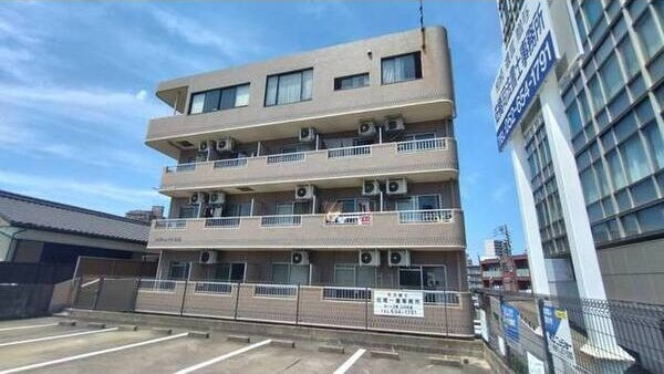 リバティハイツ白鳥の外観