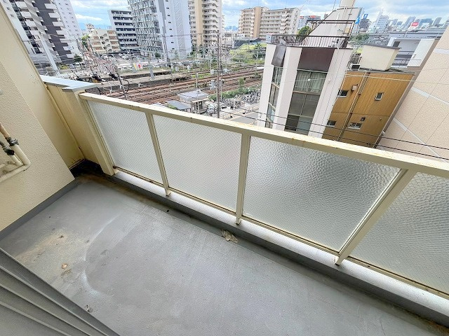 エクセレント上新淀川コーポのバルコニー
