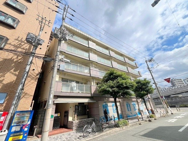 エクセレント上新淀川コーポの外観