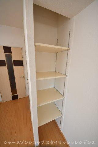 ラフィナーレアースコート魚町の収納