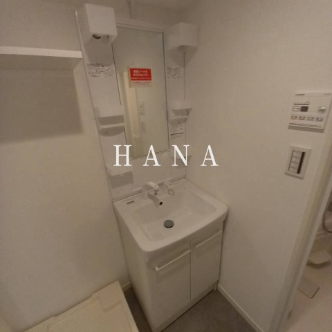 Prendre ASOの洗面所