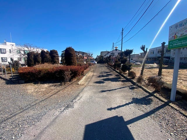 下栗１丁目土地の前面道路含む現地写真