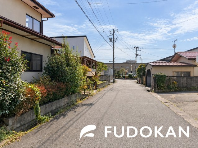 天童市中里７丁目【売地】の前面道路含む現地写真|前面道路
