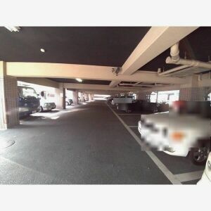コージーコートYODOI-IIの駐車場