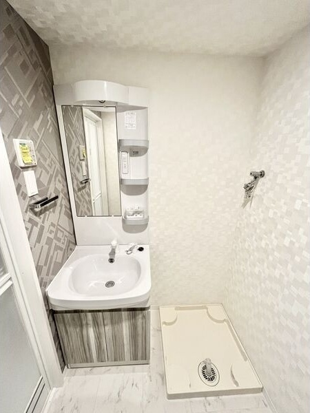 S-RESIDENCE東別院の洗面所