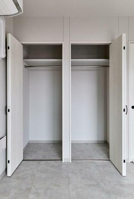 文京区千駄木２丁目の賃貸マンションの収納