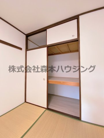 【収納】 | 　PHOENIX CORT交野Ⅱ | たっぷりとした収納スペースです