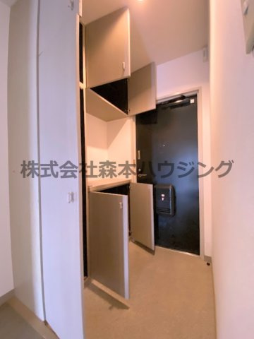 【収納】 | 　PHOENIX CORT交野Ⅱ | シューズクローゼットついてます