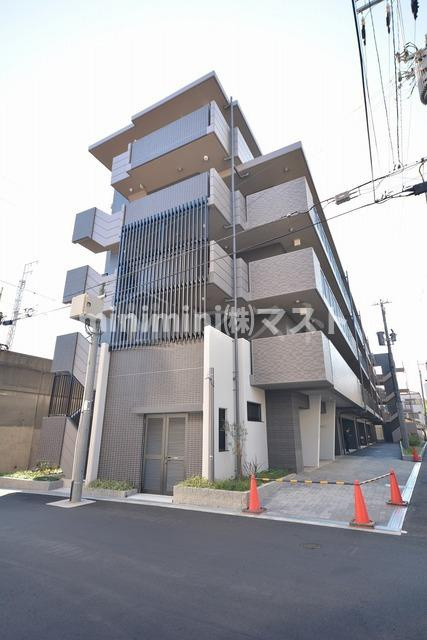 フォーリアライズ大阪ウエストベイの外観
