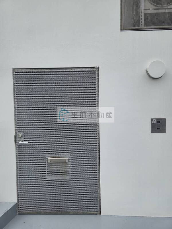 Y.Z.Rの玄関