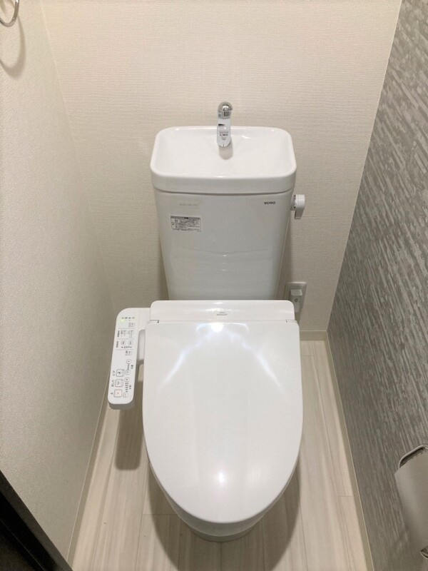 フジパレス泉大津２番館のトイレ