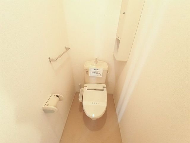 ラインハイム足立山Ａのトイレ
